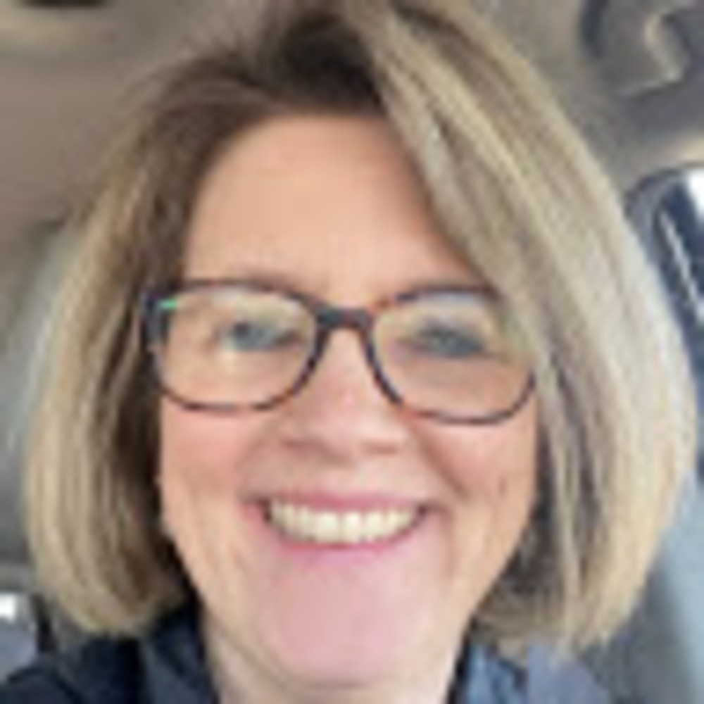 Meet your Posher, Tiffany